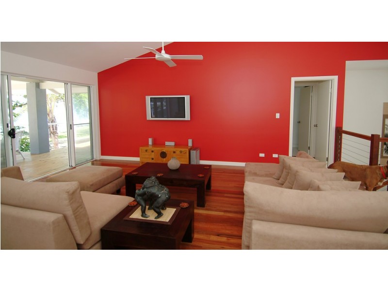 25 Oak Street, Oak Beach QLD 4877