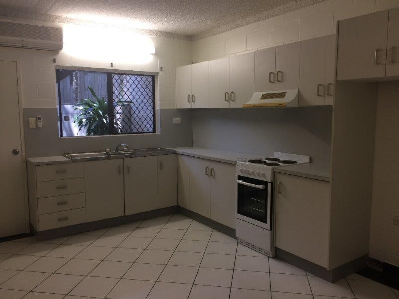 2/11 Marine Parade, Newell QLD 4873