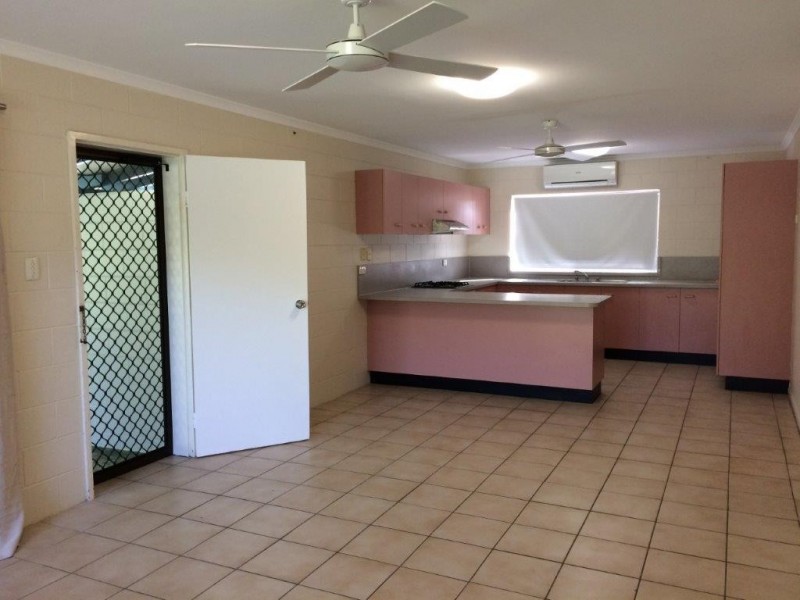 19 Palm Street, Cooya Beach QLD 4873