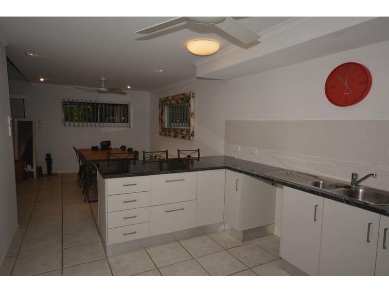 11 53-67 Nautilus Street (Fairways), Port Douglas QLD 4877