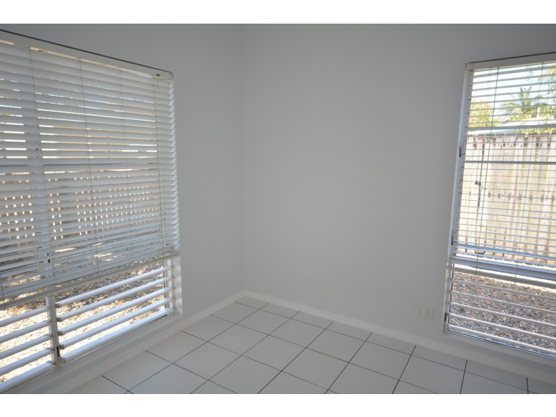 2/13 Craven Close, Port Douglas QLD 4877