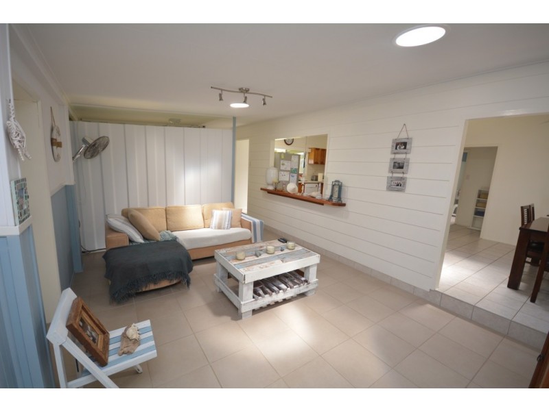 12 Nautilus Street, Port Douglas QLD 4877