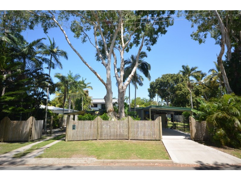 12 Nautilus Street, Port Douglas QLD 4877