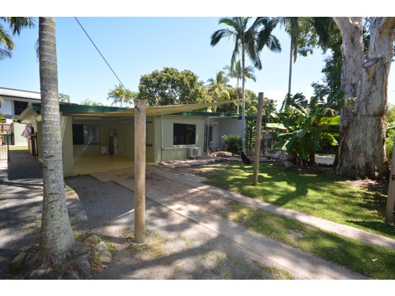 12 Nautilus Street, Port Douglas QLD 4877
