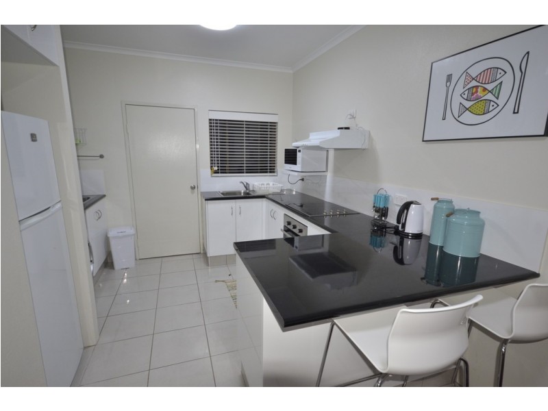 9/7 Barrier Street (Port Douglas Boulevarde), Port Douglas QLD 4877