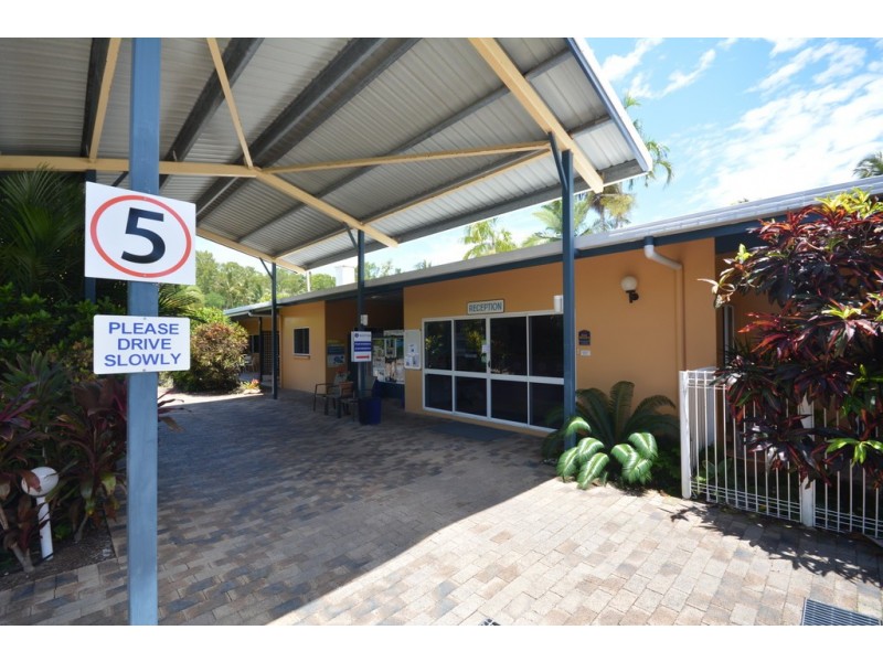 Unit 17 121 Davidson St (Lazy Lizard Motel), Port Douglas QLD 4877