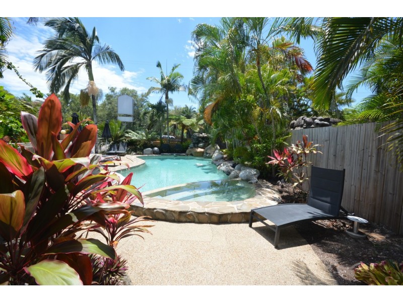 Unit 17 121 Davidson St (Lazy Lizard Motel), Port Douglas QLD 4877