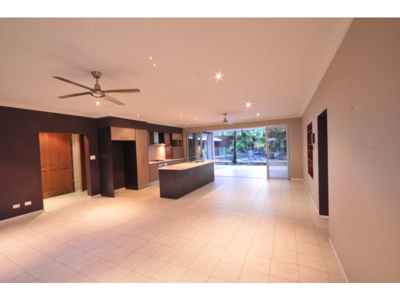 5 Triton Crescent, Port Douglas QLD 4877