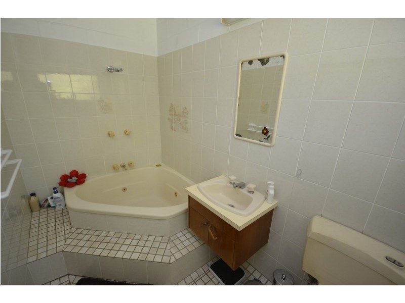 261 Bamboo Creek Road, Miallo QLD 4873