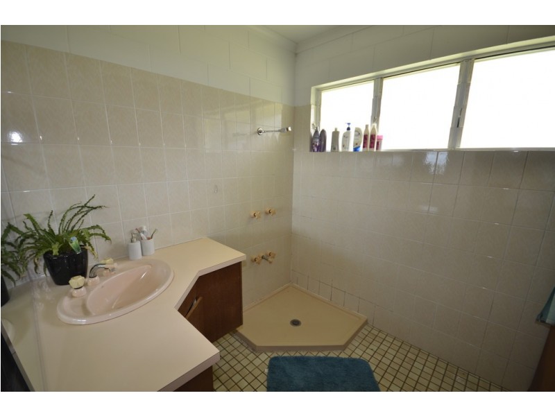 261 Bamboo Creek Road, Miallo QLD 4873