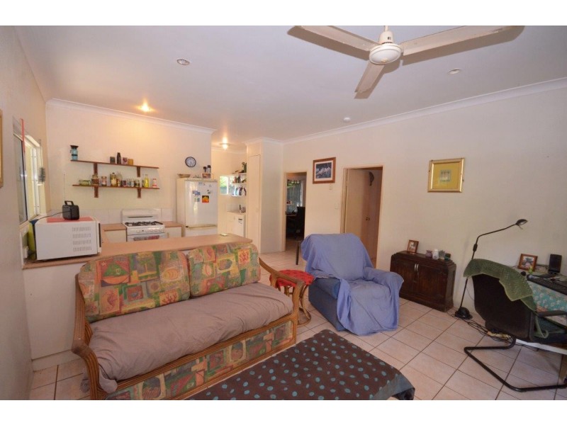 Unit 6 10-12 Albatross Close, Cooya Beach QLD 4873