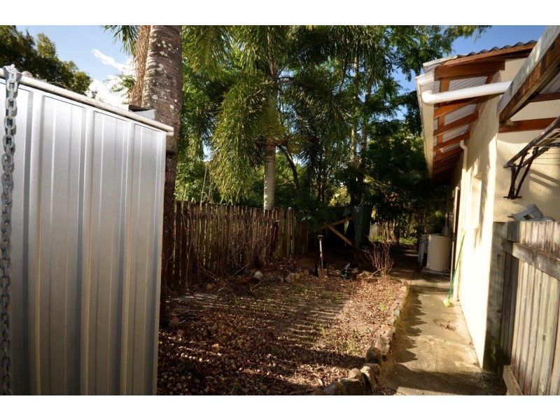 Unit 6 10-12 Albatross Close, Cooya Beach QLD 4873