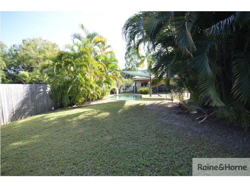 Unit 6 10-12 Albatross Close, Cooya Beach QLD 4873