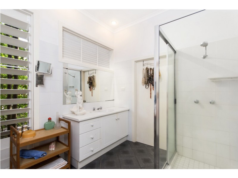 2 Sonata Close, Port Douglas QLD 4877