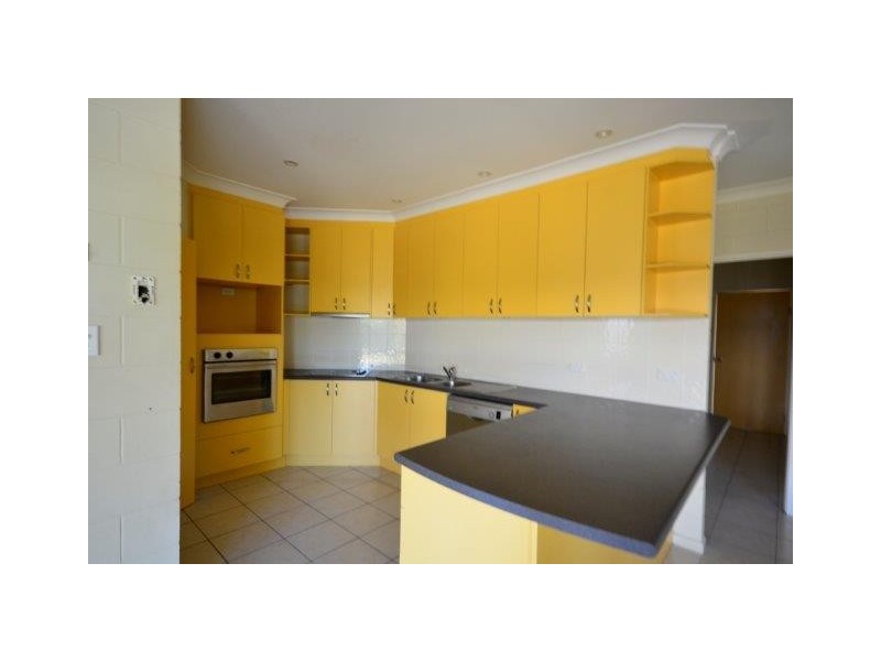 11 Shalom Close, Cooya Beach QLD 4873
