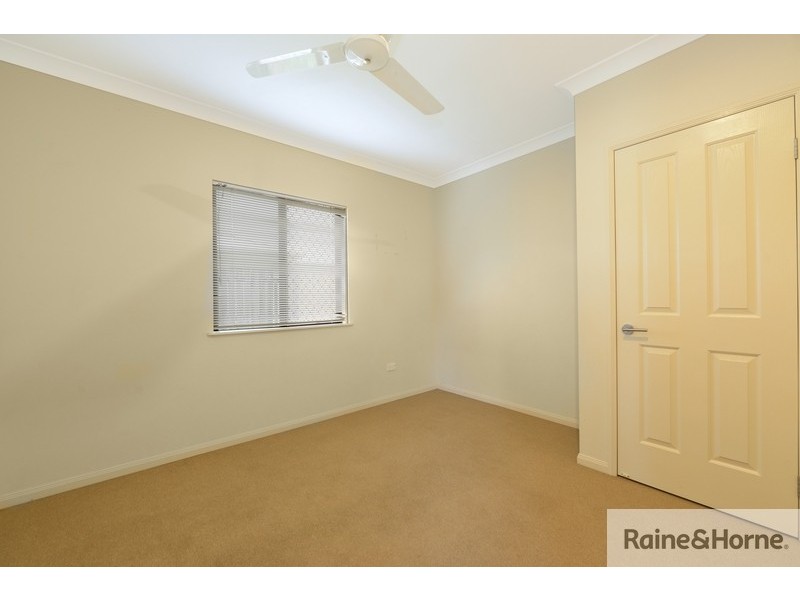 7 Forest Glen Drive, Mossman QLD 4873