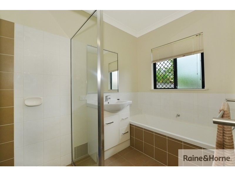 7 Forest Glen Drive, Mossman QLD 4873