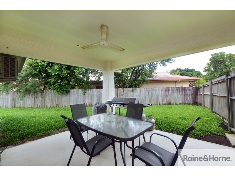 7 Forest Glen Drive, Mossman QLD 4873