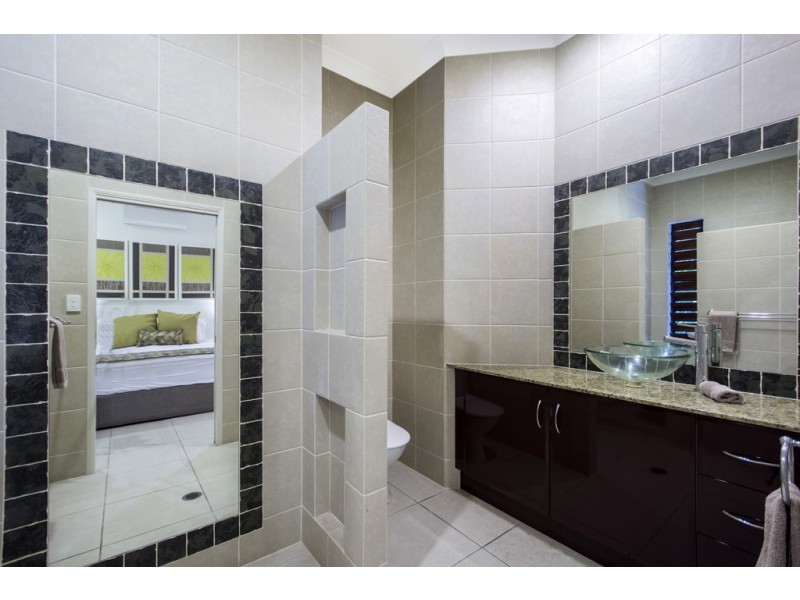 4 Baler Street, Port Douglas QLD 4877