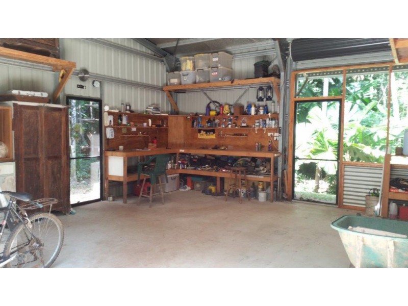 147 Wattle Close Cow Bay, Daintree QLD 4873