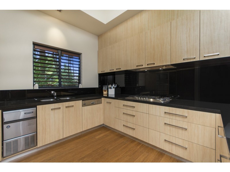 35 Beachfront Mirage Estate, Port Douglas QLD 4877