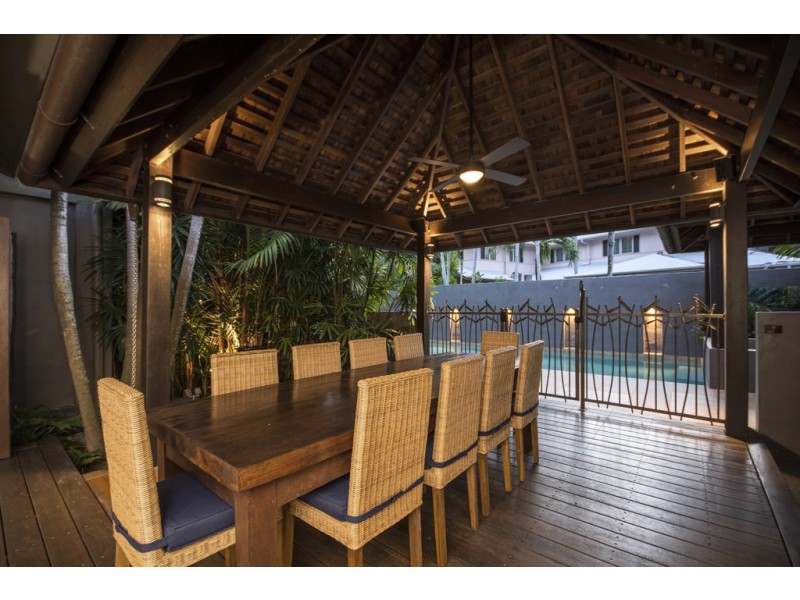 35 Beachfront Mirage Estate, Port Douglas QLD 4877