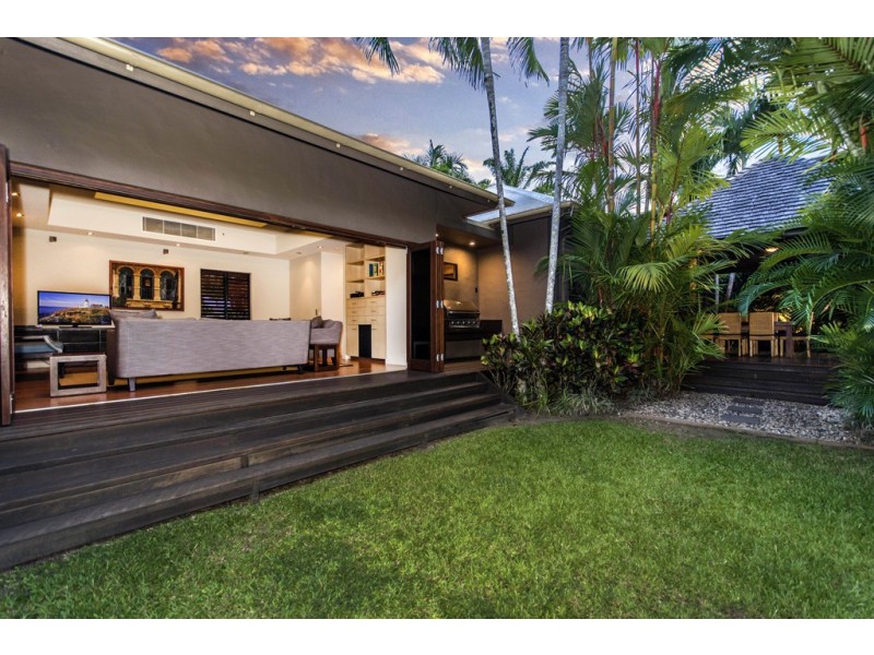 35 Beachfront Mirage Estate, Port Douglas QLD 4877