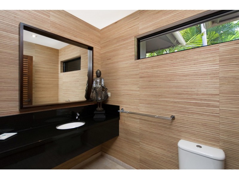 35 Beachfront Mirage Estate, Port Douglas QLD 4877