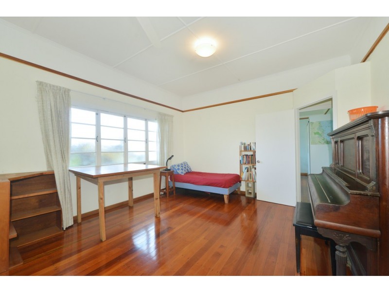 7 Owen Street, Mossman QLD 4873