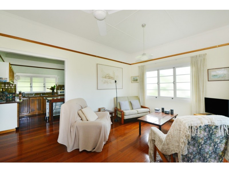 7 Owen Street, Mossman QLD 4873