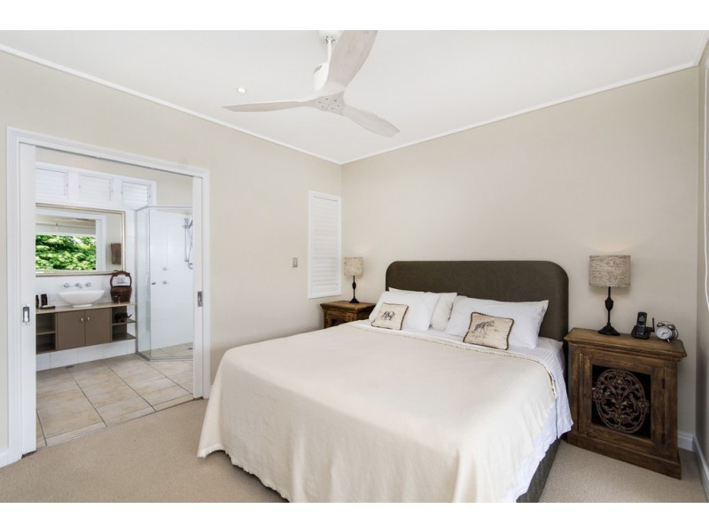 Port Douglas QLD 4877