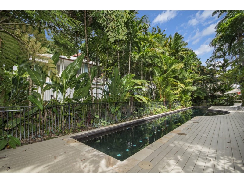 Port Douglas QLD 4877