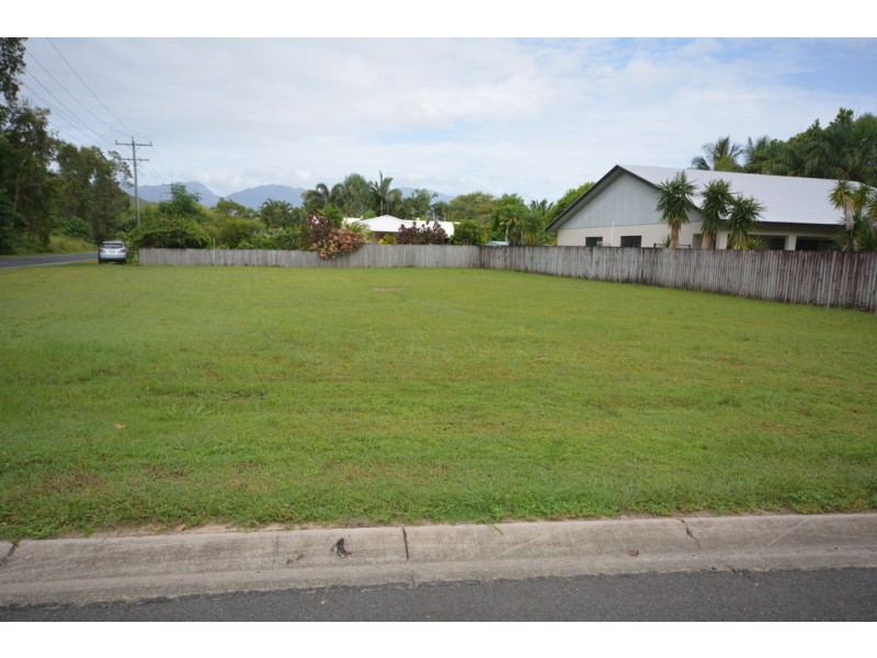 137 Bougainvilia Street, Cooya Beach QLD 4873