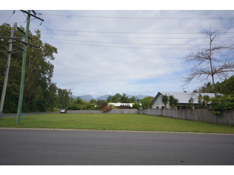 137 Bougainvilia Street, Cooya Beach QLD 4873