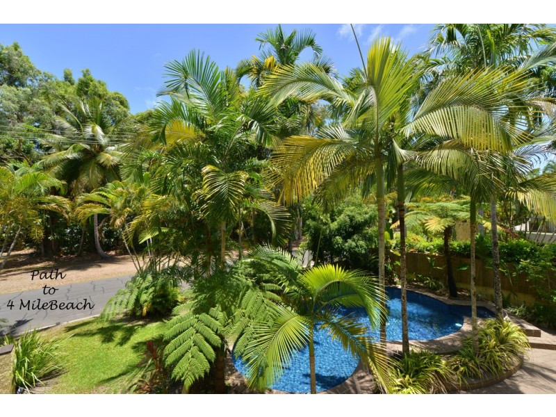 2/5 Little Reef Street, Port Douglas QLD 4877