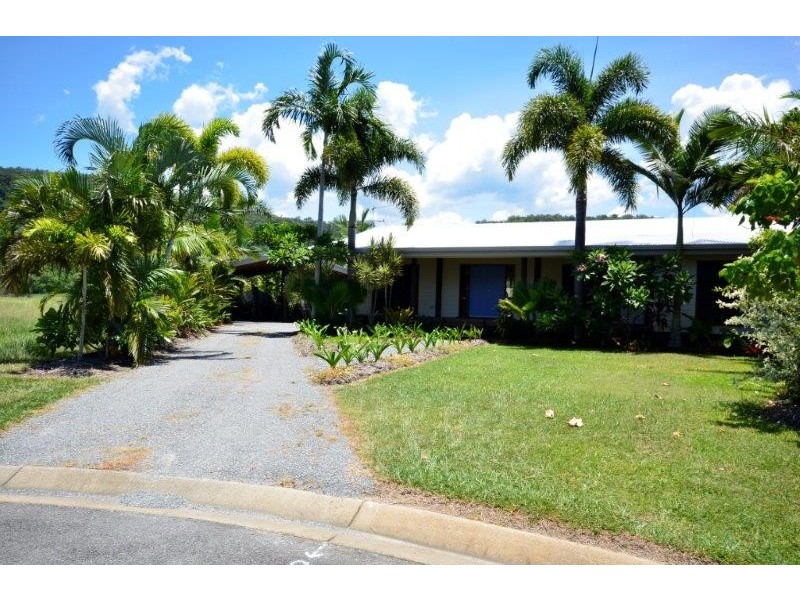 10 Roy Close, Wonga Beach QLD 4873