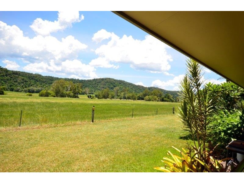 10 Roy Close, Wonga Beach QLD 4873