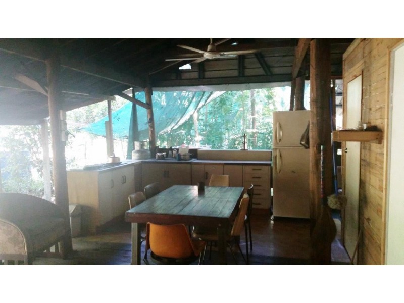 360 Pandanus Road Cow Bay, Daintree QLD 4873