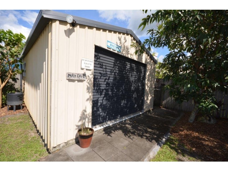 31 Riflebird Crescent, Mossman QLD 4873