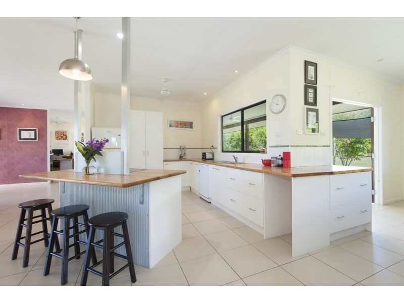 112 Mijo Road, Miallo QLD 4873