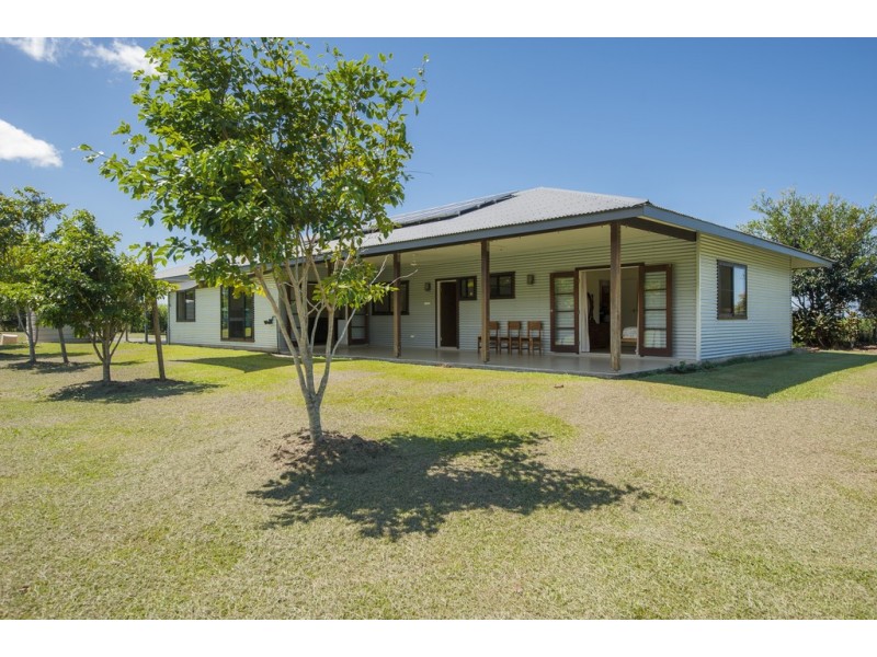 112 Mijo Road, Miallo QLD 4873