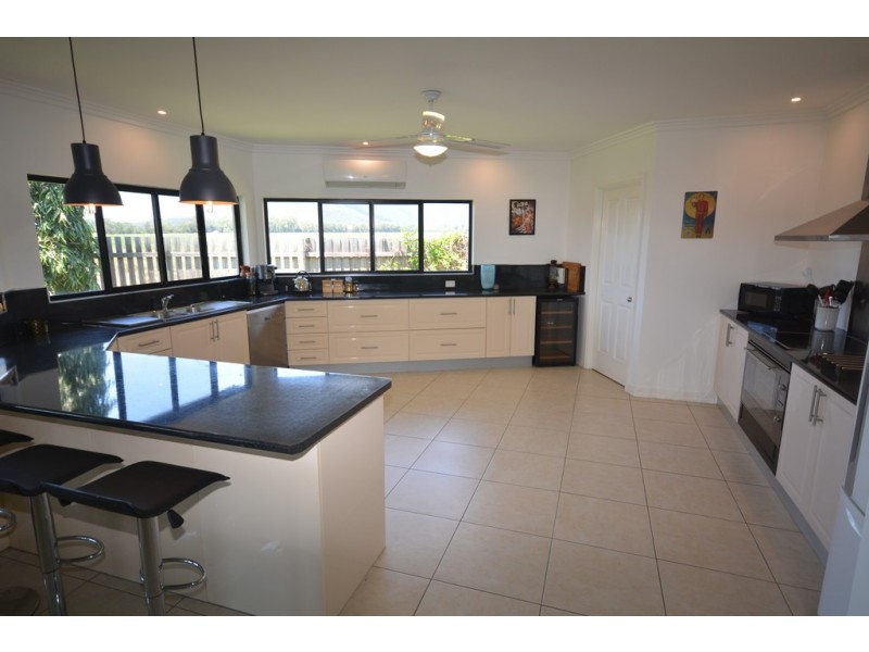 23 Dulku Close, Port Douglas QLD 4877