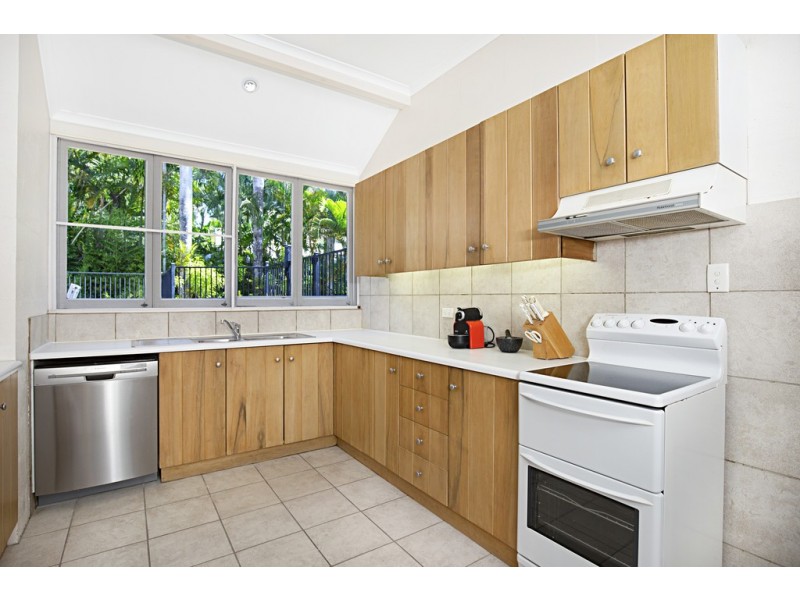 11 Solander Boulevard, Port Douglas QLD 4877