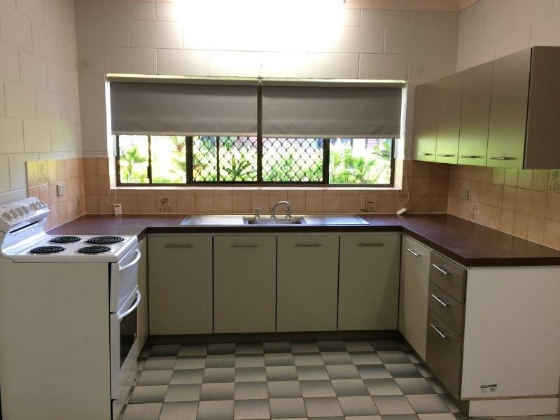 2/10 Cooya Beach Road, Cooya Beach QLD 4873