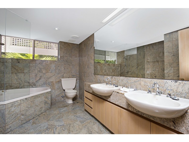 Villa 102/1 Port Douglas Rd (Mirage), Port Douglas QLD 4877