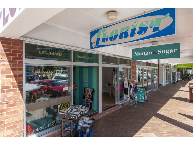 8 Front Street, Mossman QLD 4873