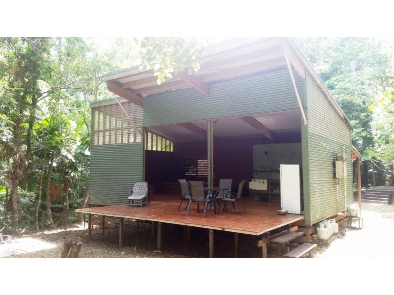 35 Silver Ash Road, Daintree QLD 4873