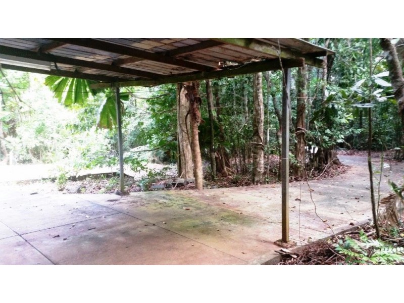 35 Silver Ash Road, Daintree QLD 4873