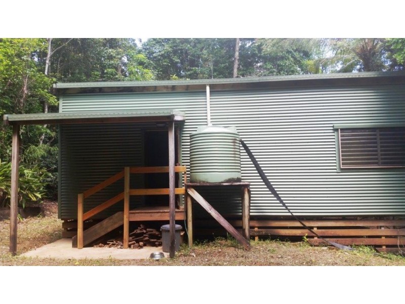 35 Silver Ash Road, Daintree QLD 4873