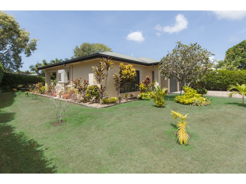 19 Shalom Close, Cooya Beach QLD 4873